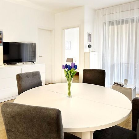 S'Akvarel 1 & 5 - Private Garage Apartment Split Bagian luar foto