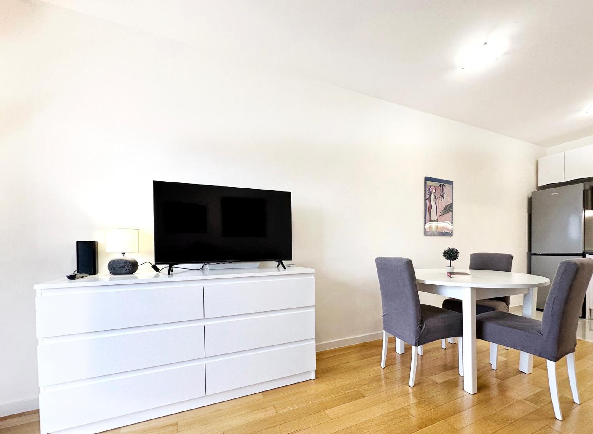 S'Akvarel 1 & 5 - Private Garage Apartment Split Bagian luar foto